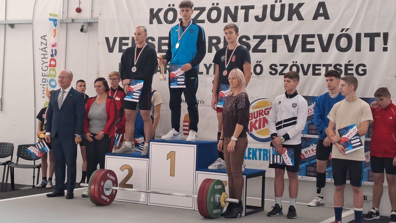 Az ország legjobbjai közé emelték Tatabányát a fiatal súlyemelők Nyíregyházán