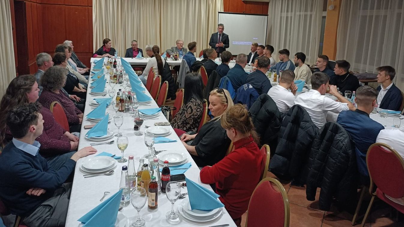 Évzáró vacsorát tartott az őszi idény bajnoka
