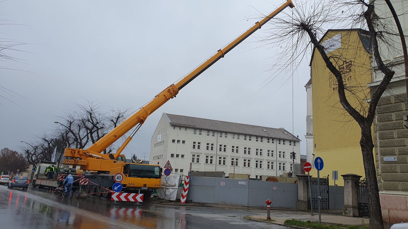Építések miatt módosul az esztergomi belvárosi utak forgalmi rendje
