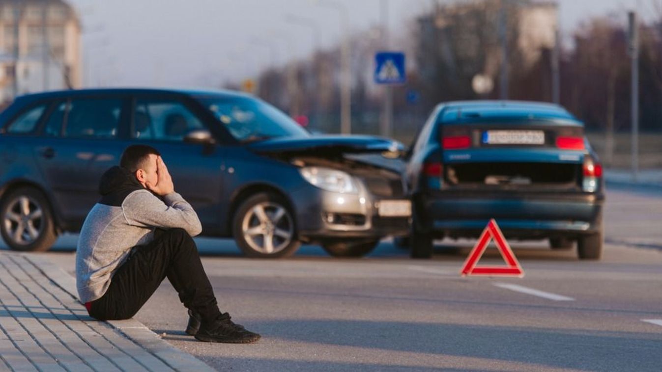 Mintegy százezer gépjármű-tulajdonos újítja meg a kötelező biztosítását