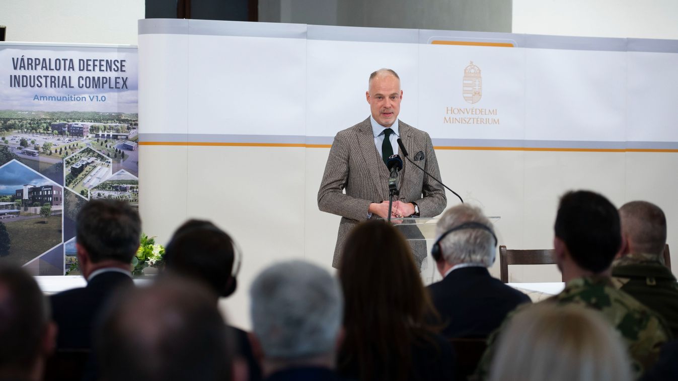 Szalay-Bobrovniczky: Magyarország bátor, innovatív és high-tech hadsereget épít