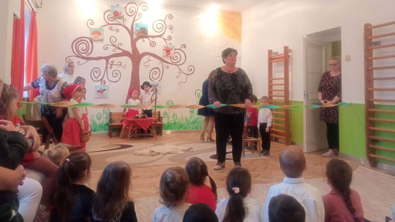 Megújult a tatai tornaszoba