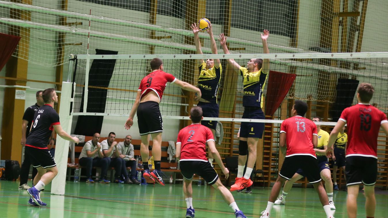 Nagy csatában vesztettek rangadót a dági röpisek