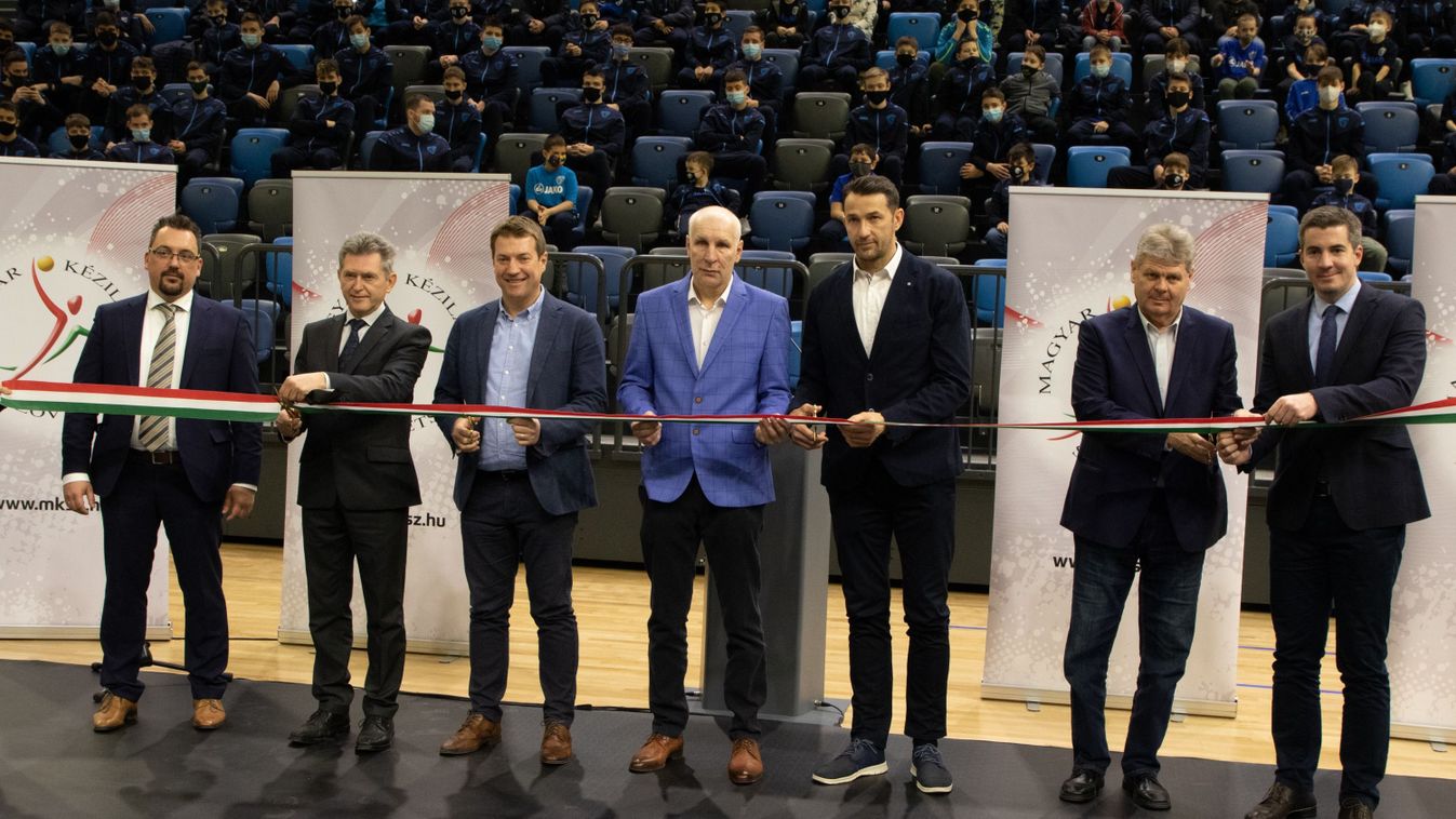 Ez volt az év: templomot és sportcsarnokot is ünnepelhettünk januárban