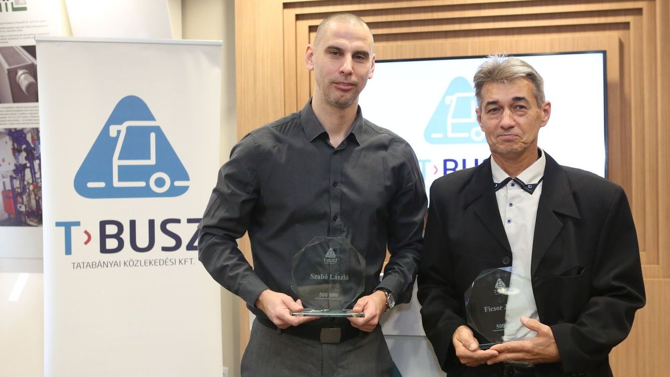 Összesen 3 millió kilométer balesetmentesen: 15 tatabányai buszsofőrnek mondtak köszönetet