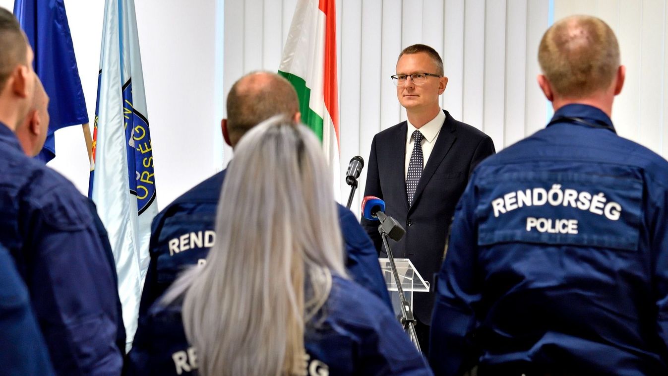 Rétvári Bence: köszönjük a rendőrök munkáját! (videó)