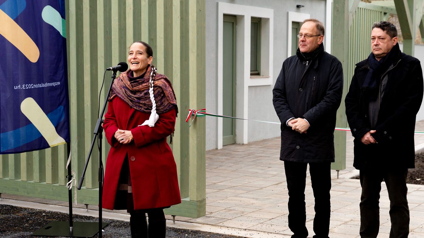 Megnyílt a salföldi Káli Kövek Alkotó- és Rendezvényház