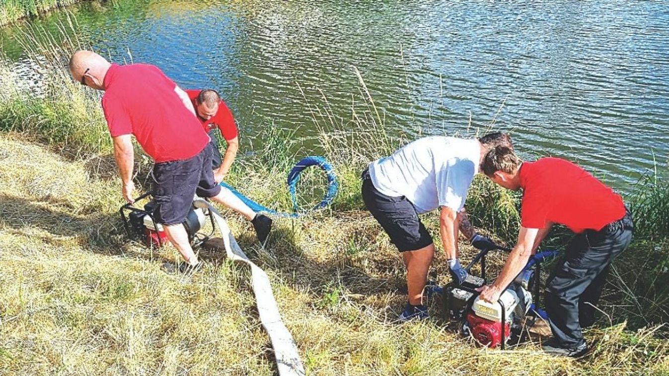 Selfie pont jöhet létre az oroszlányi Malom-tónál