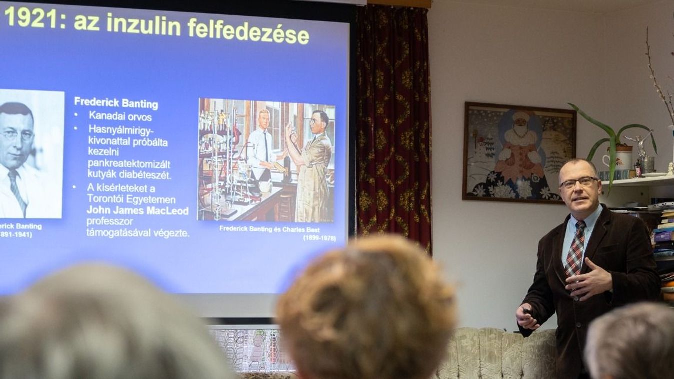 A cukorbetegségről tartott előadást Dr. Kis János Tibor belgyógyász ...