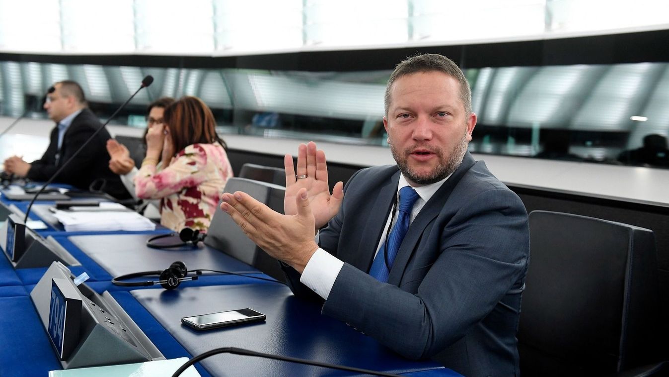 Újabb baloldali politikusok bukhatnak bele a Kaili-botrányba