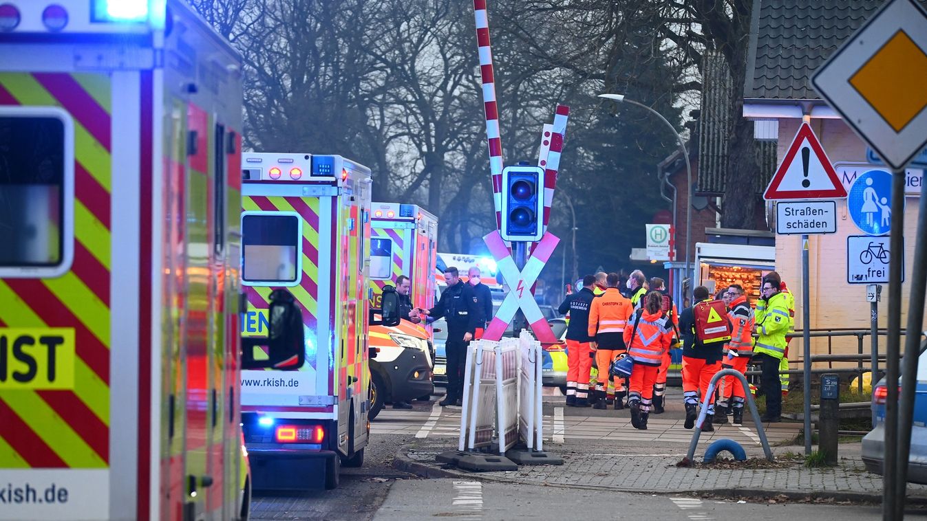 Vonaton gyilkolt meg több embert egy migráns Németországban – frissítve