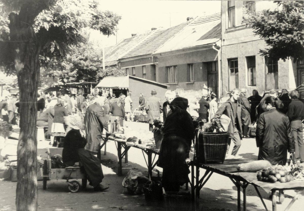 ESztergom, piac a ~70-es években