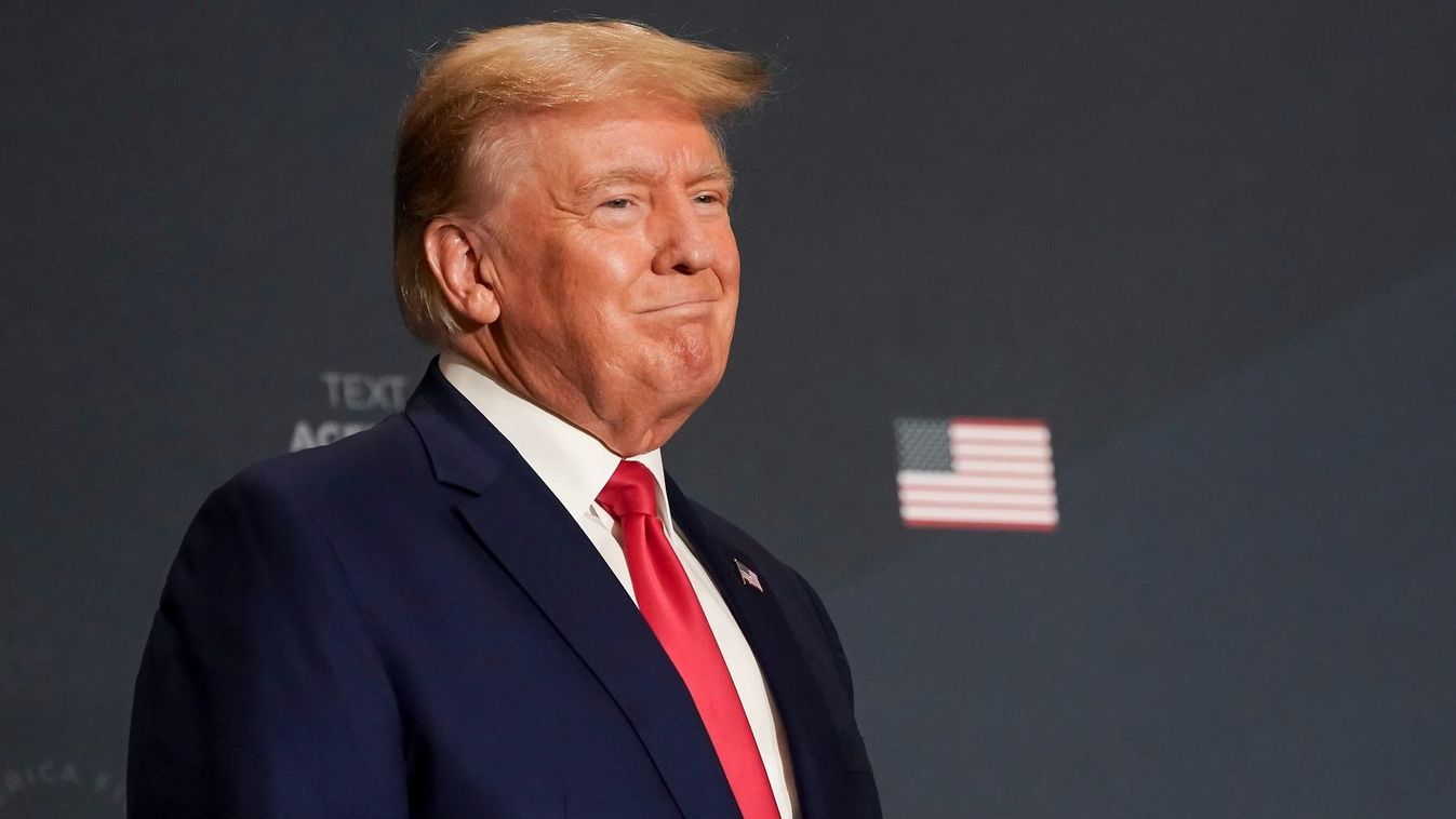 Hivatalos: Trump visszatért a közösségi oldalakra