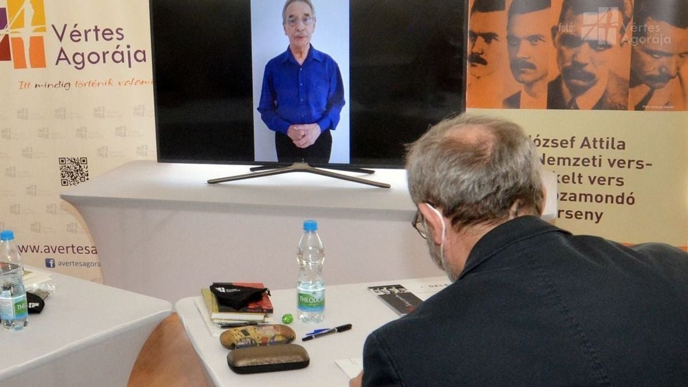 Még néhány napig lehet jelentkezni a nemzeti vers, énekelt vers és prózamondó versenyre
