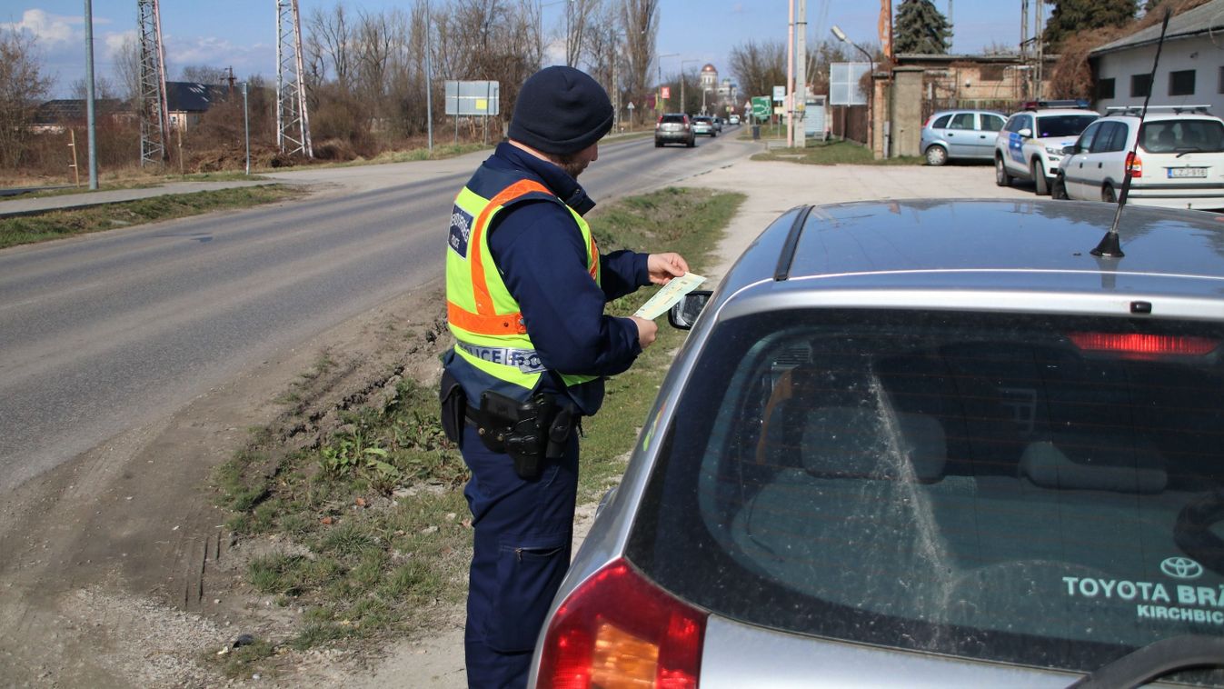 Záporoztak a büntetőpontok Esztergomban, sokan fittyet hánytak a biztonsági övre
