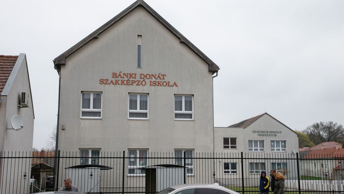 135 éves a kisbéri Bánki