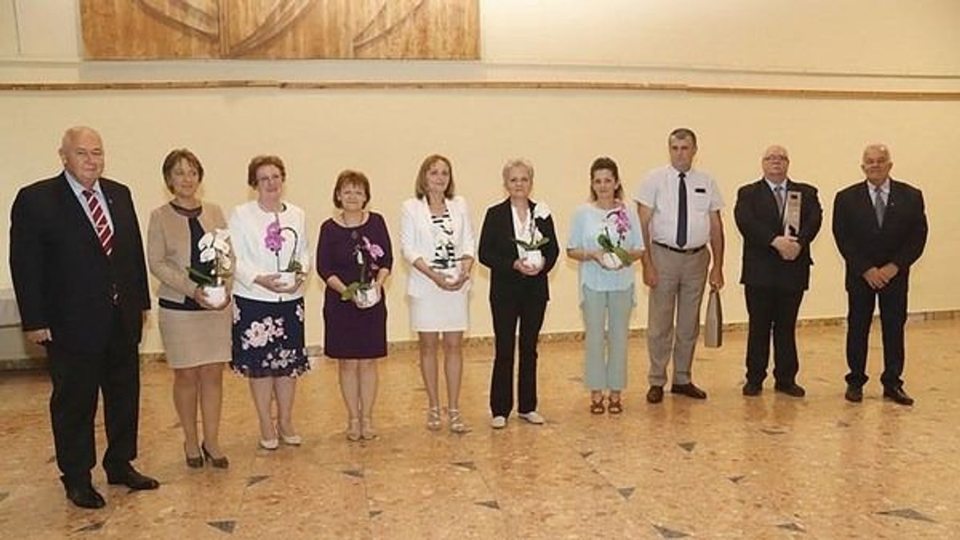 A jövő oroszlányi generációját nevelik, megköszönték a pedagógusok munkáját
