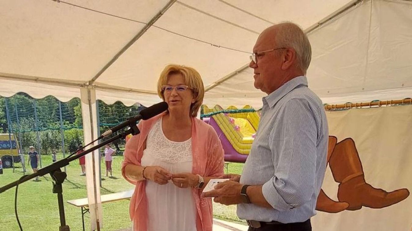 Romfáék nagy sikert arattak az ételükkel Nagysápon