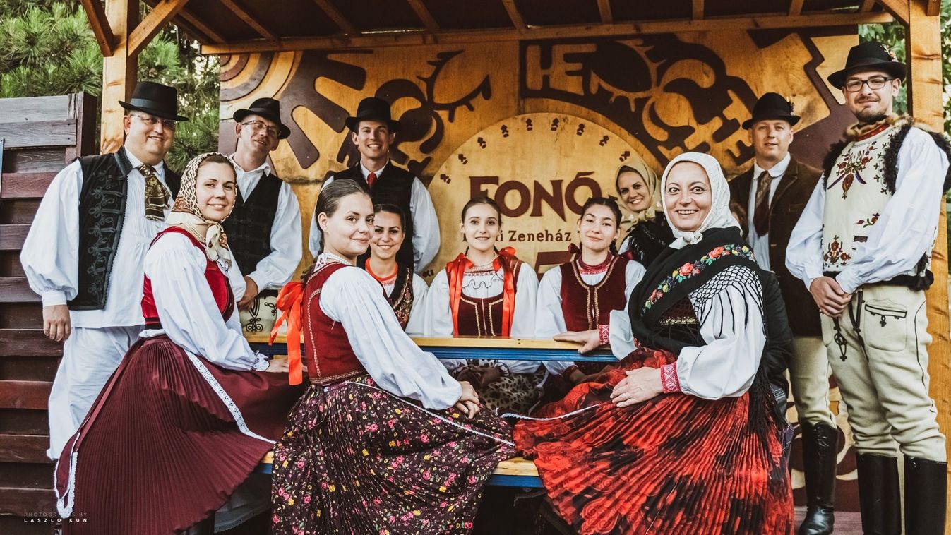 A Táncházak éjszakájával nyitja kapuit a Fonó (videó)