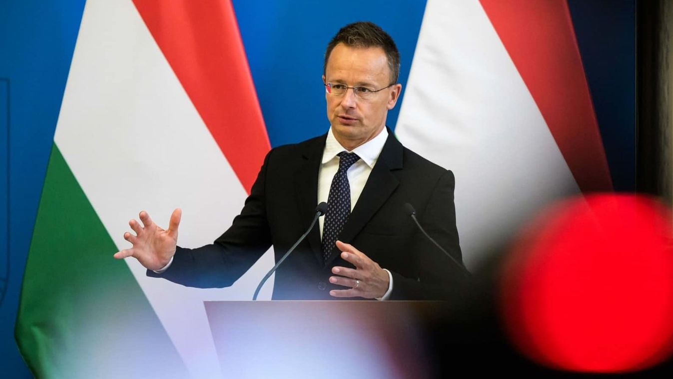 Szijjártó: a kormány továbbra sem enged a fegyverszállítások finanszírozásának ügyében (videó)