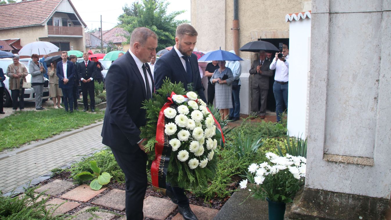 A Dorogi-szénmedence legsúlyosabb bányaszerencsétlenségének áldozataira emlékeztek Tokodon