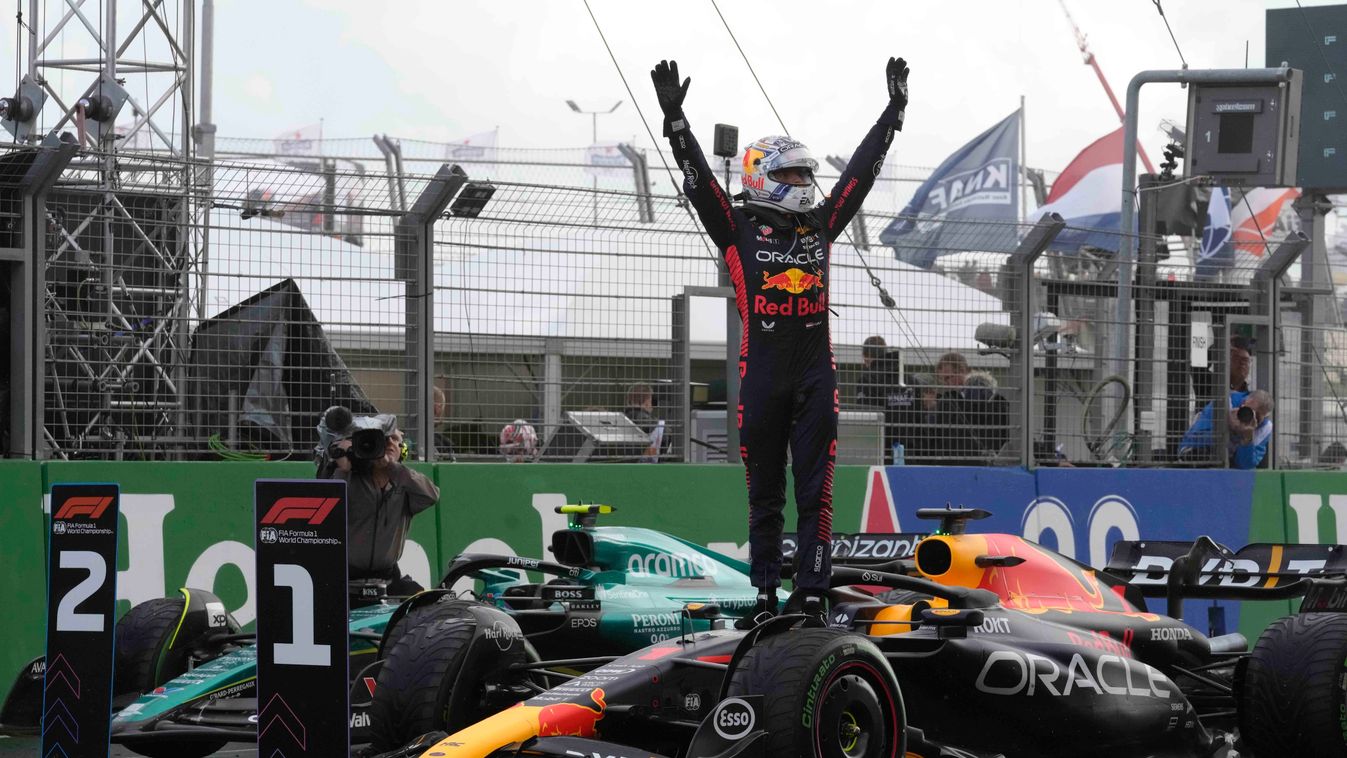 Verstappen nyerte a telt házas viadalt