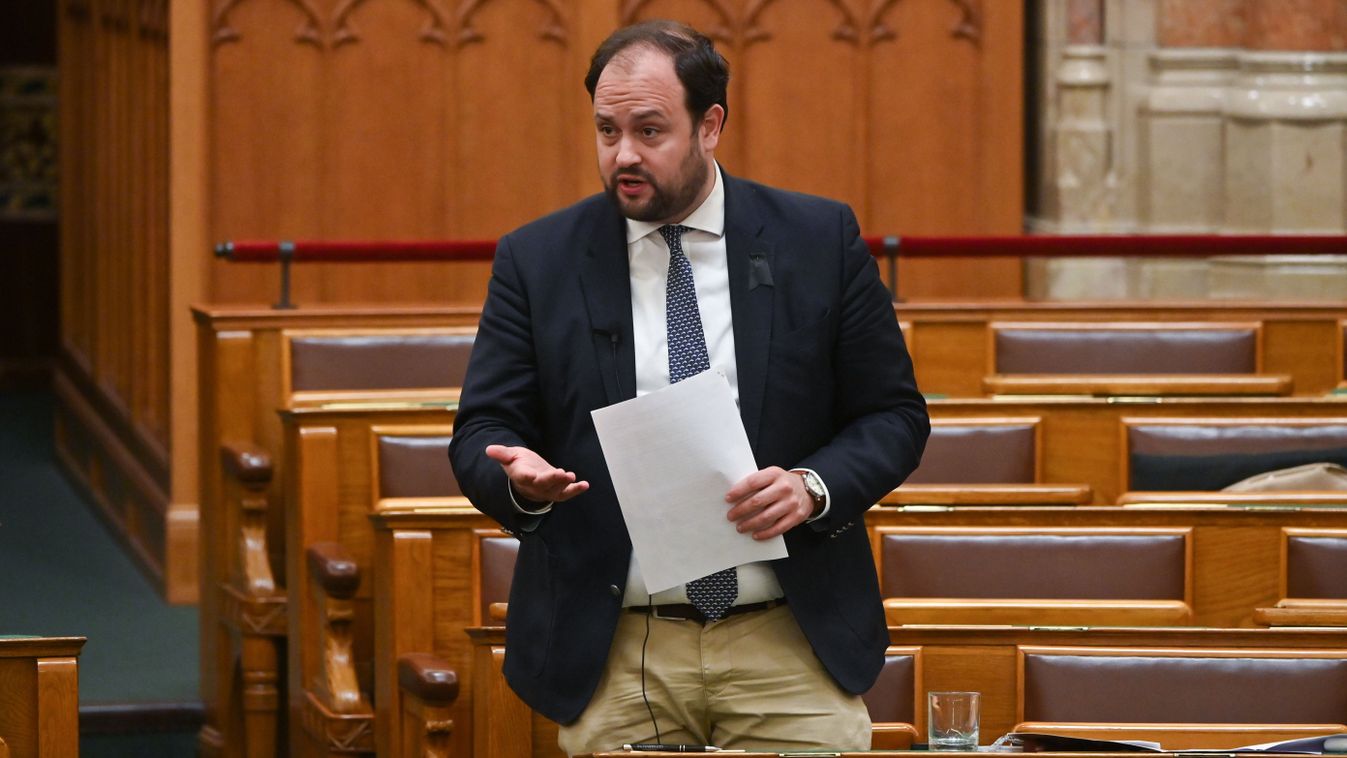 Az elmúlt harminchárom év legsúlyosabb politikai korrupciós botránya zajlik az ellenzéknél