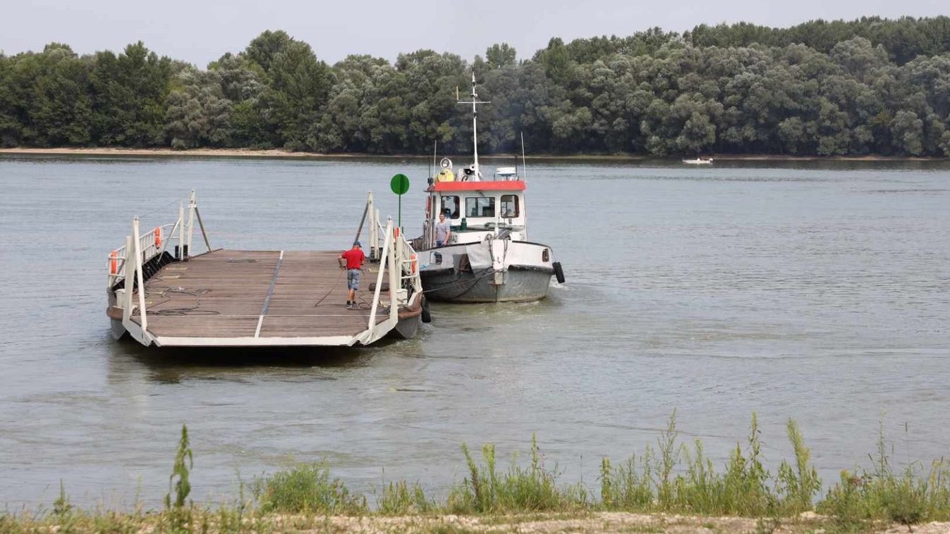 Ezért állt le mégis a neszmélyi kompközlekedés - válaszolt a Közút