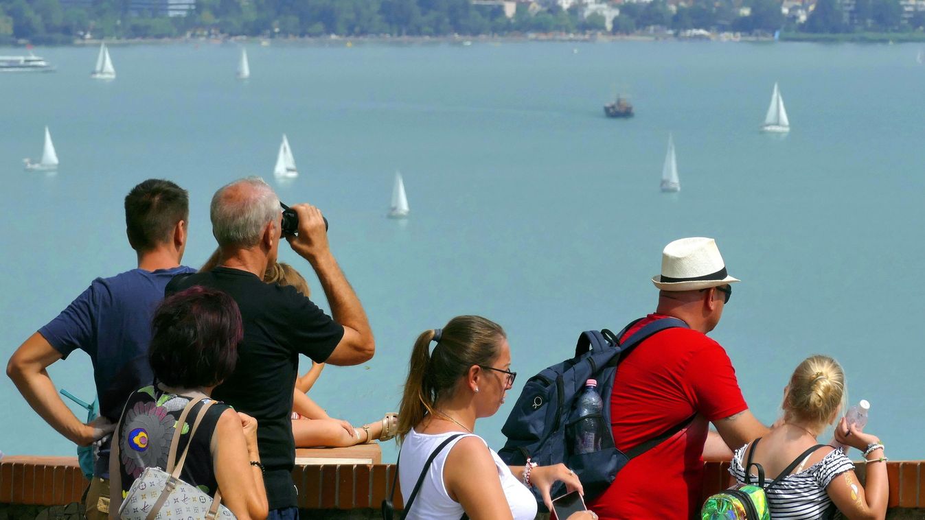 MTÜ: sokkal több külföldi turista választotta idén a Balatont