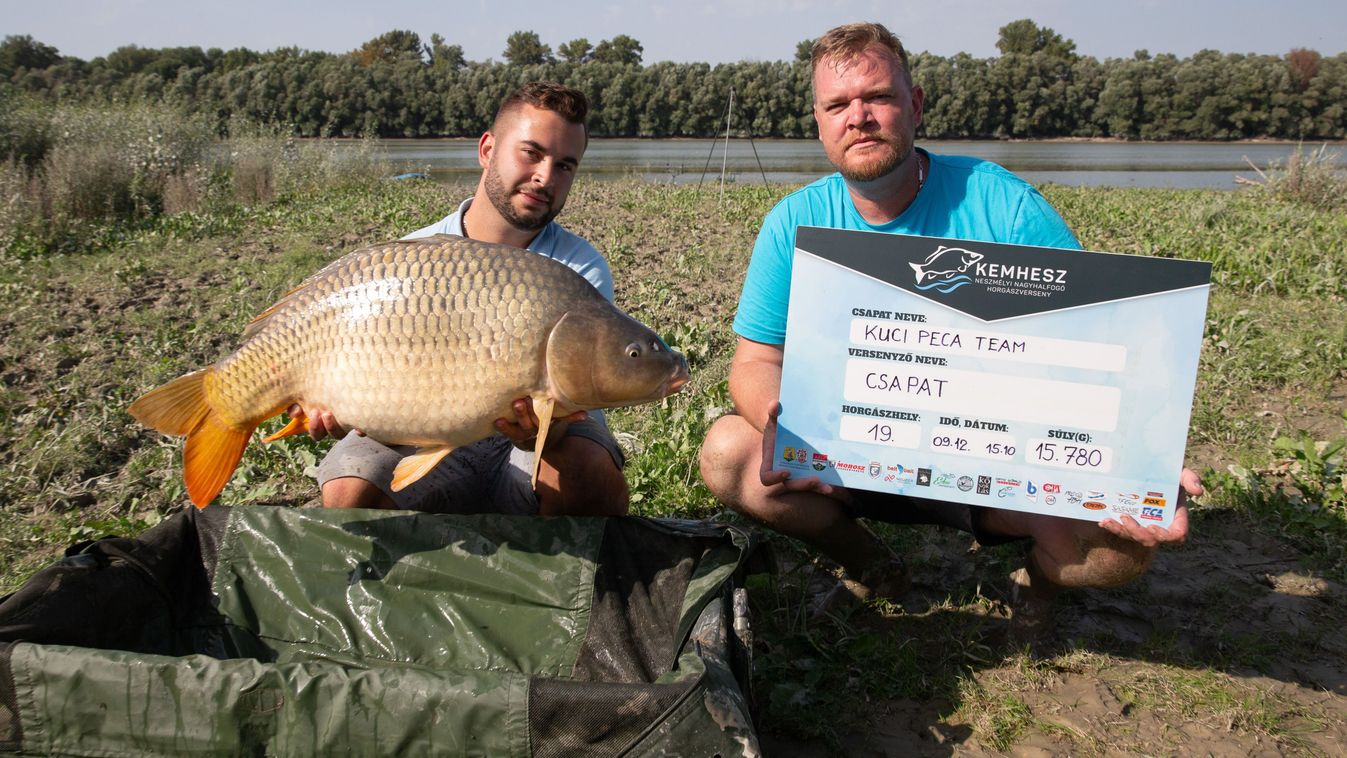 15 kilós ponttyal előztek a komáromi pecások - Neszmélytől Süttőig küzdenek az óriásokért +fotók