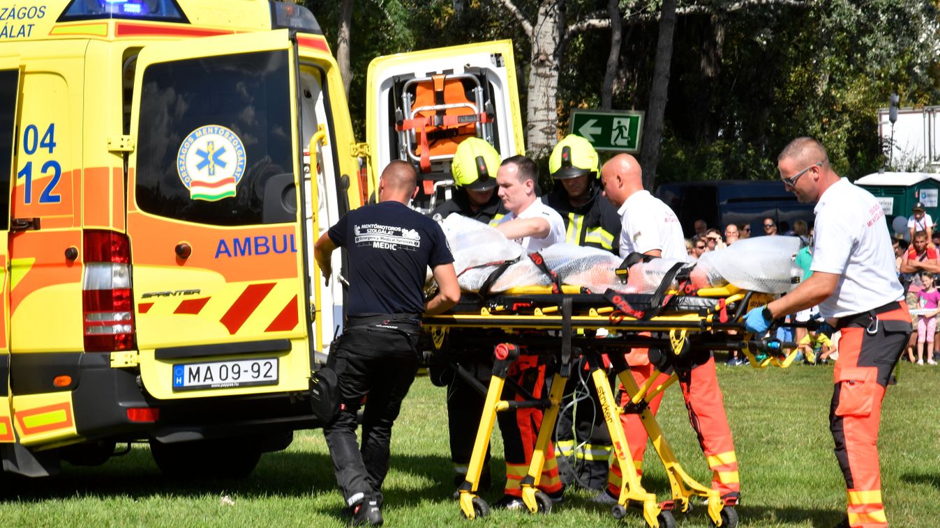 Aljasság: az éj leple alatt raboltak ki egy mentőautót Nyíregyházán