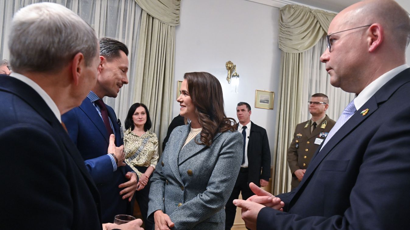 Novák Katalin: kötelességünk, hogy a hazánk érdekeit közösen képviseljük