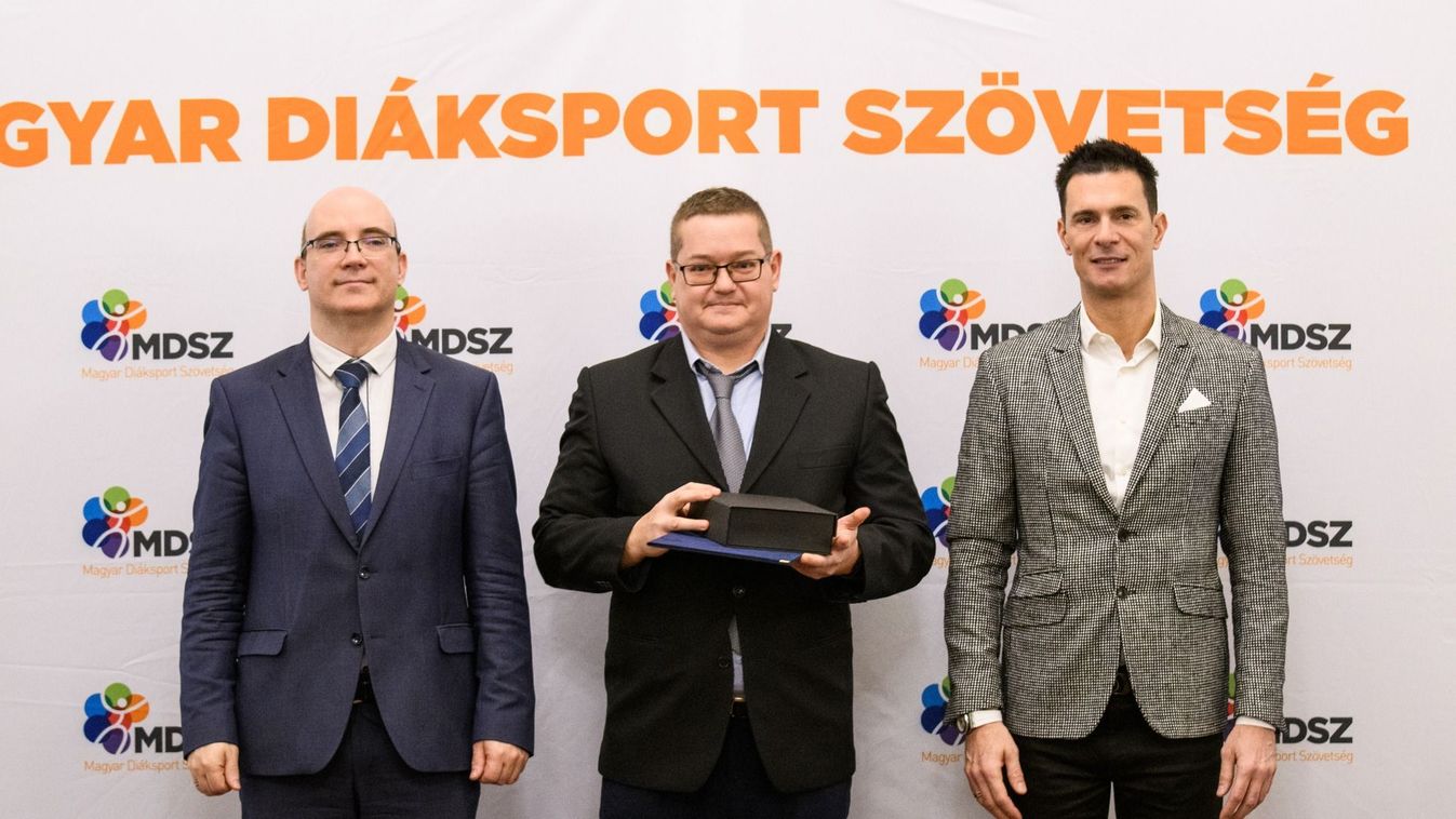Ő lett a vármegye legeredményesebb testnevelője - Kovács Barna az iskolájára is büszke