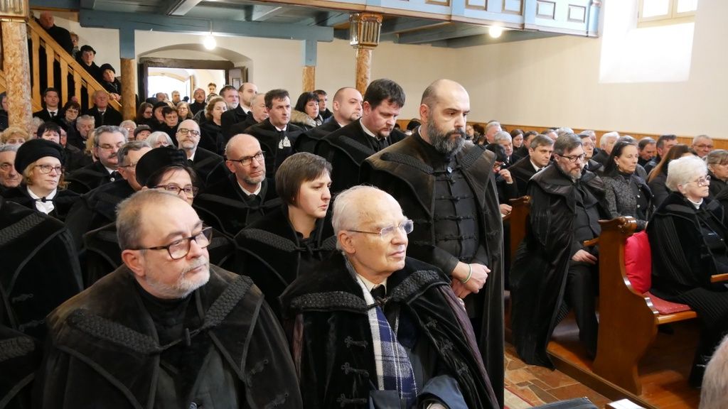 A rédeiek a református templomban vettek búcsút Bátky Miklóstól
