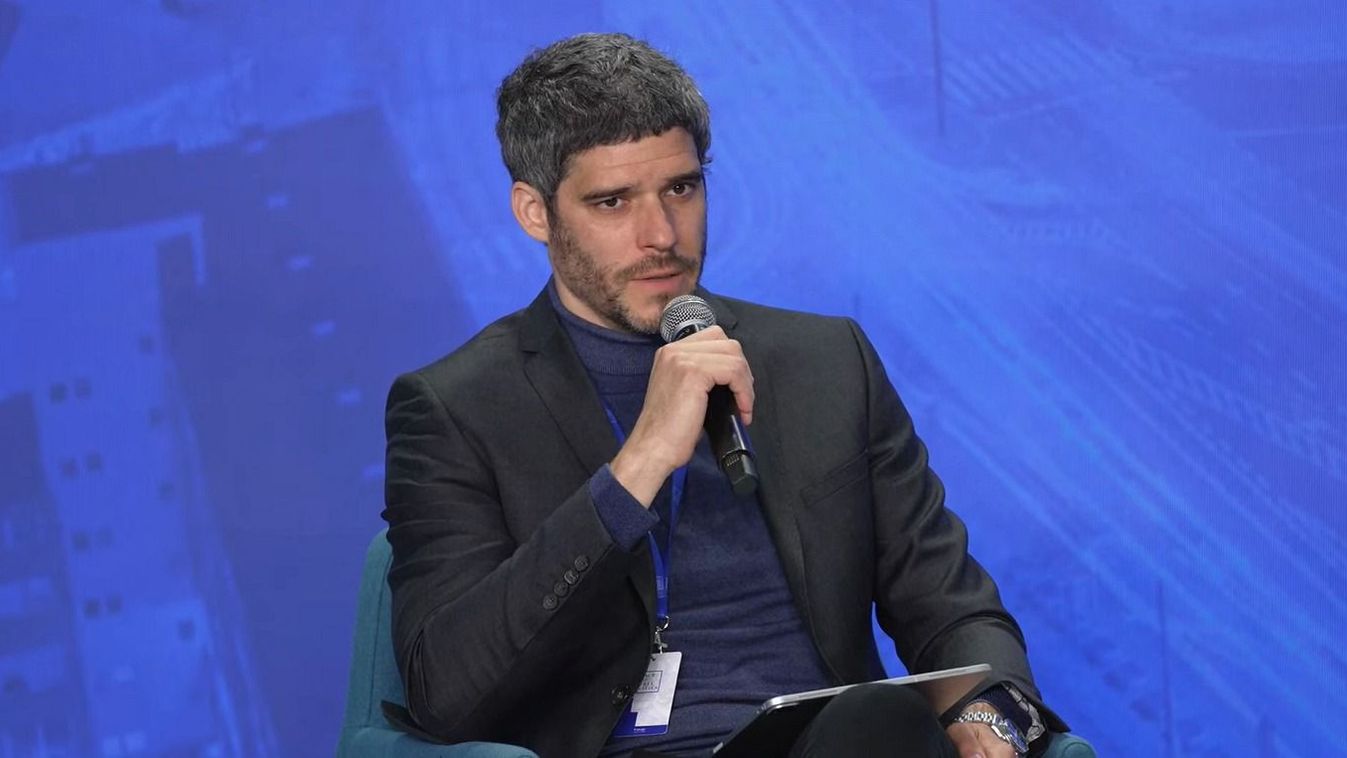 Korányi Karácsony különmegbízottjaként ígérte be a lengyel balliberális kampány finanszírozását
