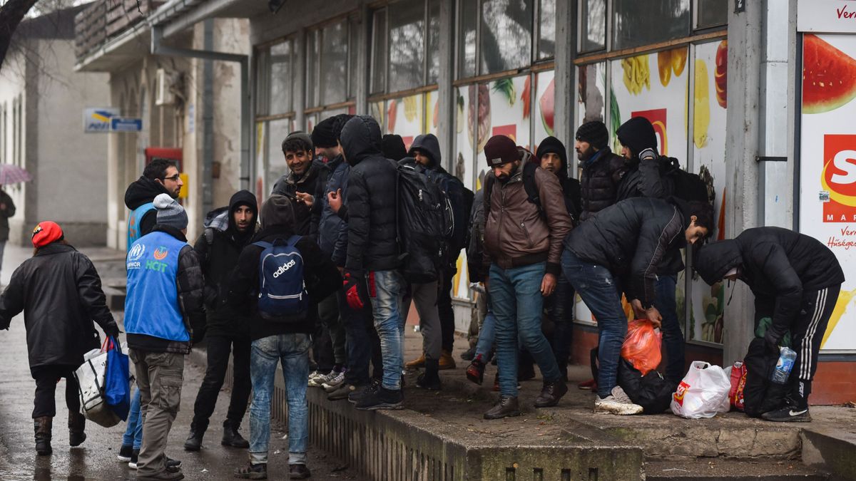 A Drinán átkelve próbálnak az EU-ba jutni az illegális migránsok