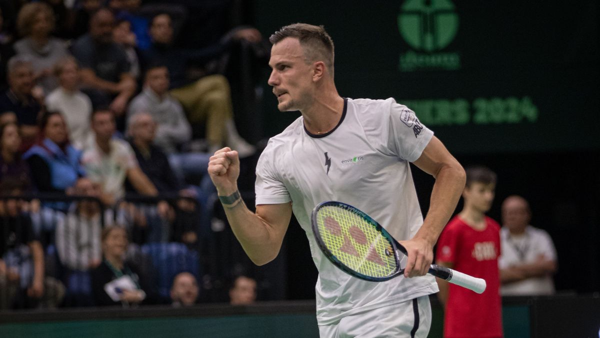 Fucsovics nyert Tatabányán, ezzel pedig egyenlített Magyarország a Davis-kupa selejtezőn +fotók