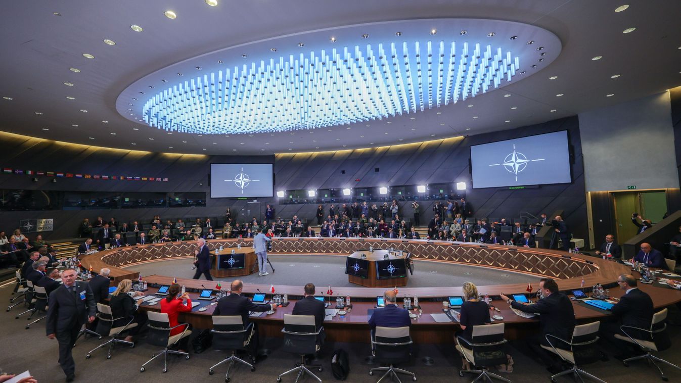 A NATO és Ukrajna katonai elemzőközpontot hoz létre Lengyelországban