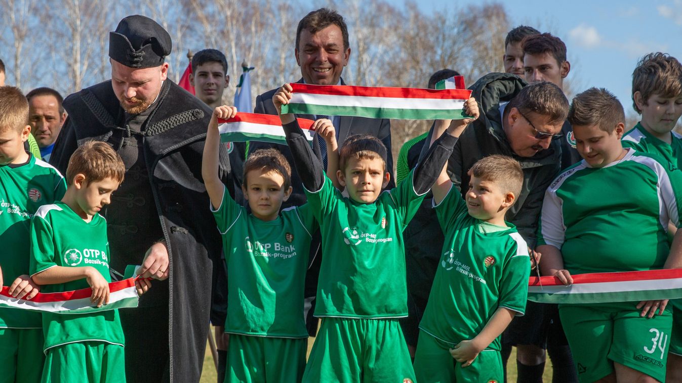 Sportpálya kapott új köntöst, nagy álom vált valóra Rédén