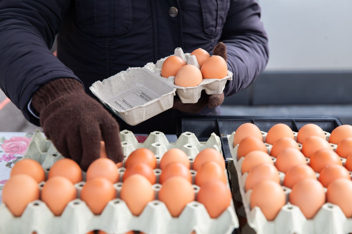 Húsvéti tojás nyomában a tatabányai piacon
