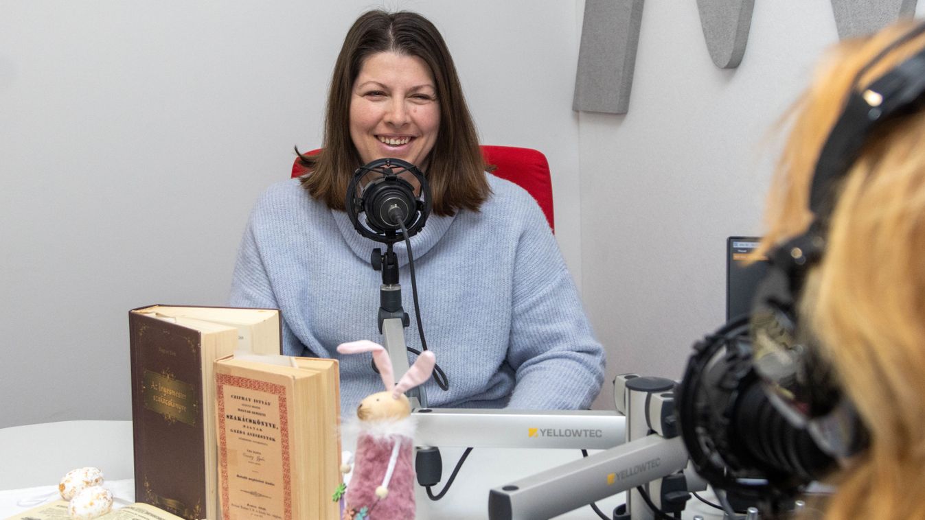 Sós húsvéti kalácsról, illatos pillecukorról és hagyományokról faggattuk a cukrászt - PODCAST
