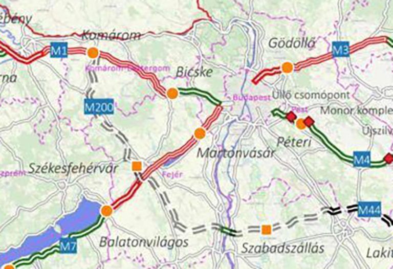 Az M200-as autóút első szakasza az M1-es autópályától Székesfehérvár nyugati elkerülőjéig tart.
