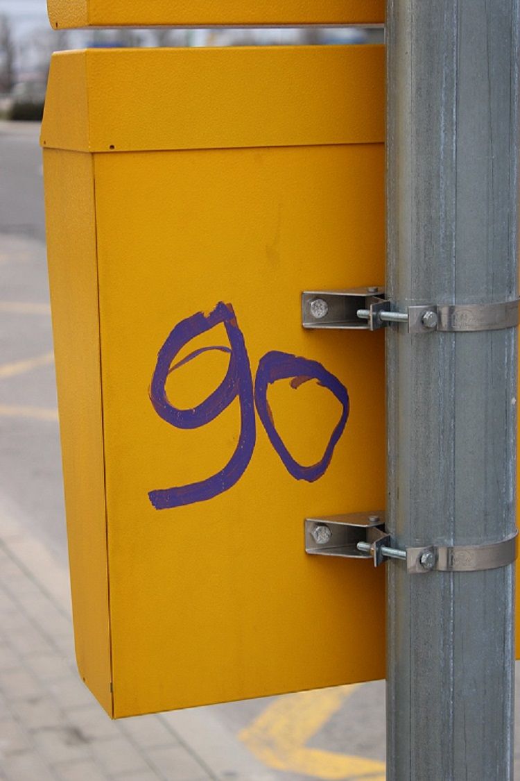 A graffitiművészek a város több pontján megmutatták falfirkás tudásukat