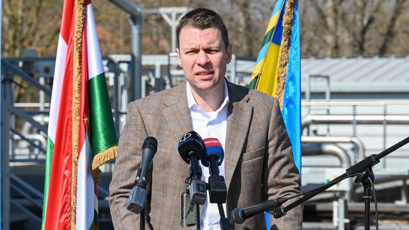 Menczer Tamás: elsőként vette nyilvántartásba a Fidesz – KDNP EP-listáját a választási iroda (videó)