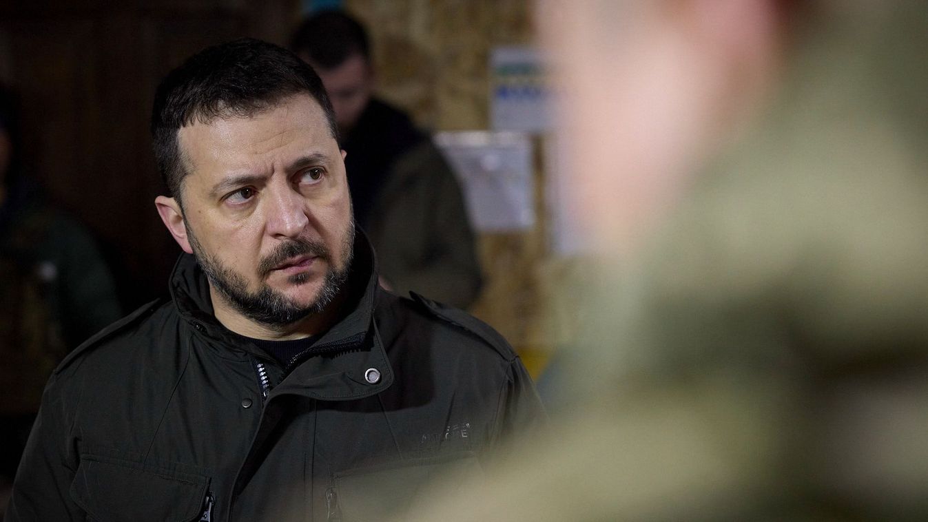 Ukrán elnök: kulcsfontosságú a légvédelem megerősítése