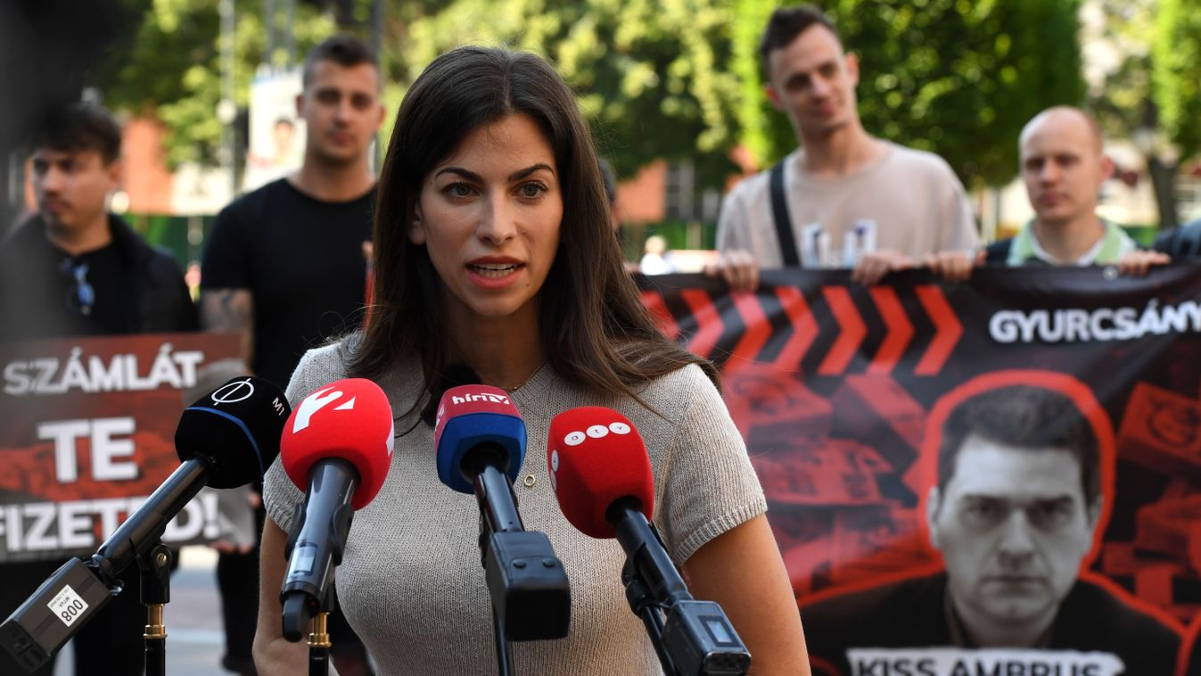Helyretette Karácsony magyargyalázását Szentkirályi Alexandra (videó)