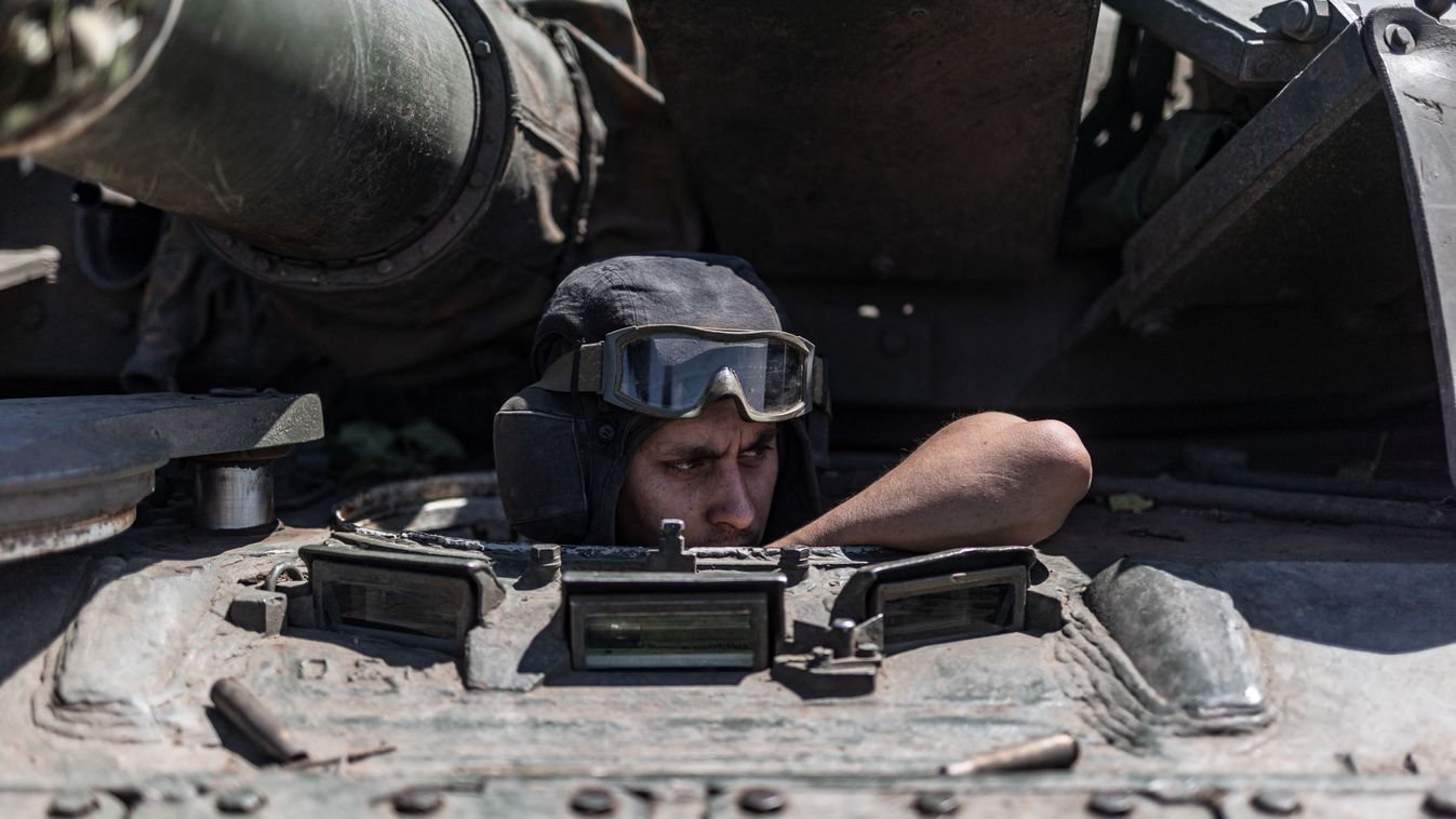Orosz szóvivő: a NATO-nak felelnie kell majd az orosz területre nyugati fegyverrel mért csapásokért