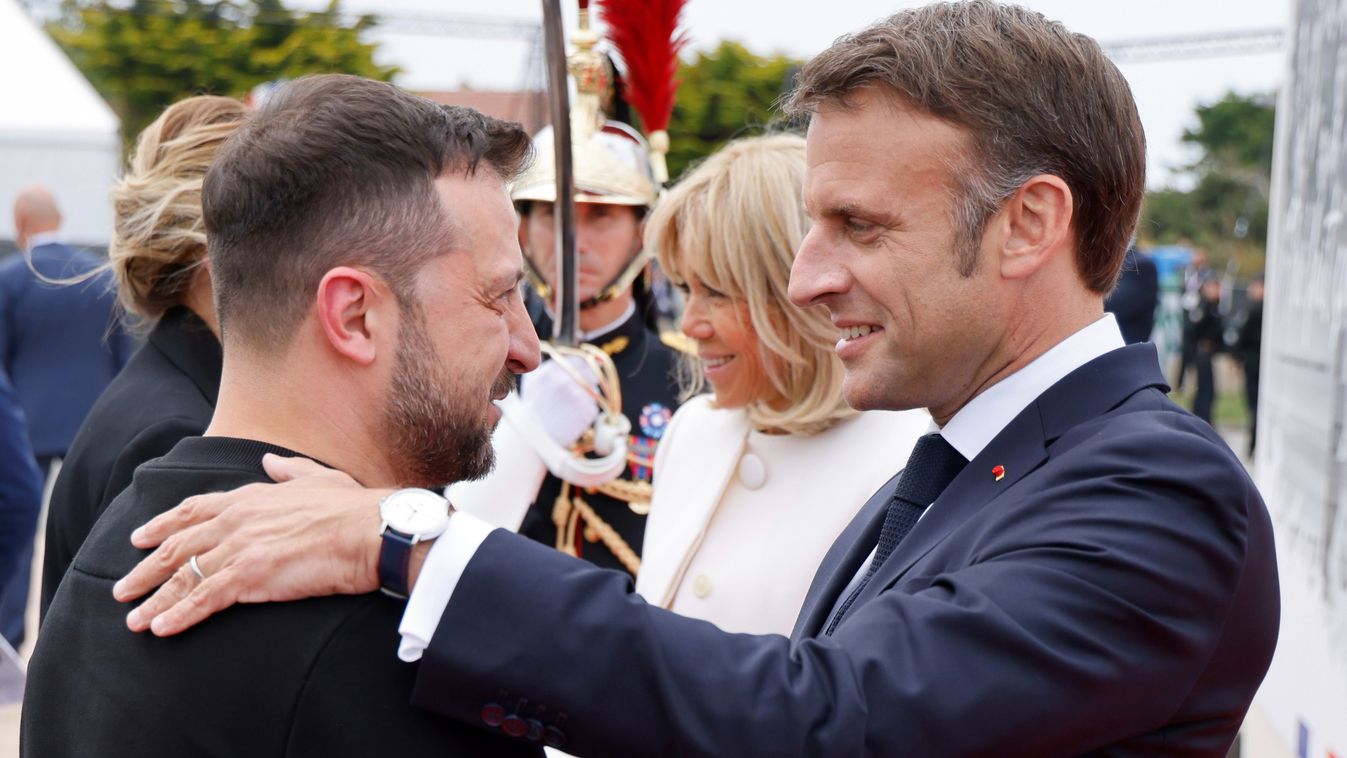 A francia elnök nemzetközi koalíciót szeretne katonai kiképzők küldésére Ukrajnába