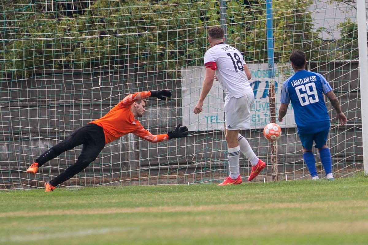 A Dorogi FC fölényes győzelmet aratott Lábatlanban