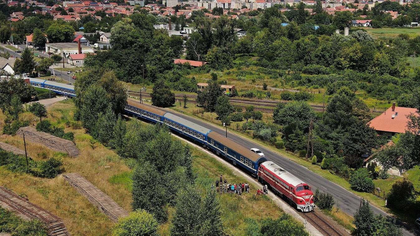 Hétfőtől több vonalon változik a vasúti menetrend